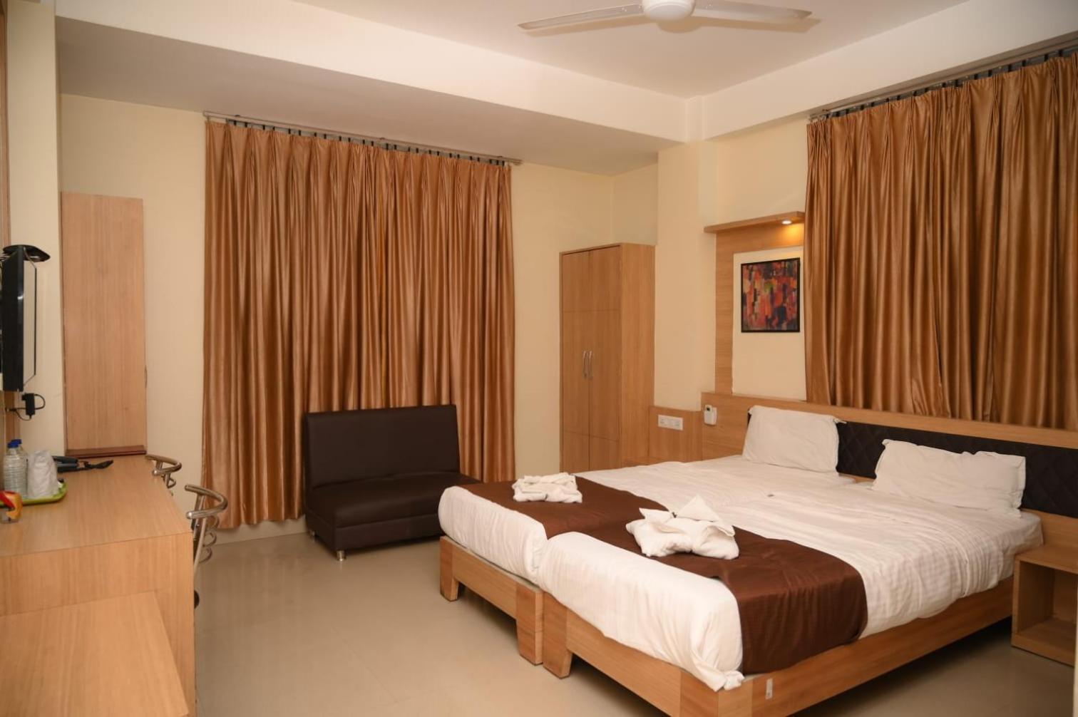 Hotel Jaysha Guwahati Exteriör bild